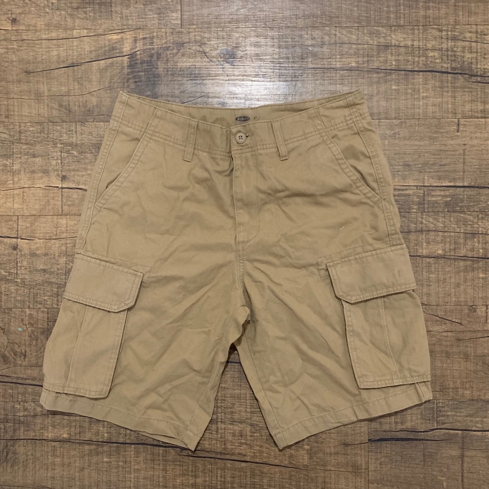 Cargo shorts 10 inches inseam